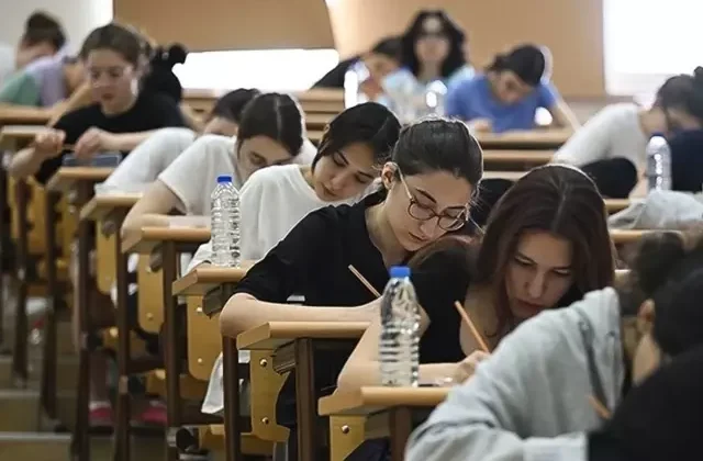 YKS birincileri hangi illerden çıktı? İşte TYT, AYT ve YDT şampiyonları
