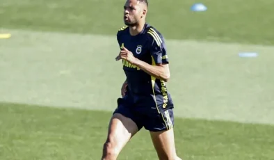 Youssef En-Neysri yeni görüntüsüyle şaşırttı