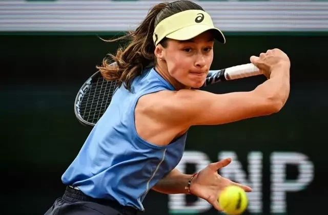Zeynep Sönmez, Wimbledon’da tarihe geçti