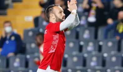 40 yaşındaki Mathieu Valbuena, Yunanistan’a geri döndü