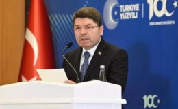 Adalet Bakanı Tunç: 30 tane AK Partili belediyeye de soruşturma açıldı