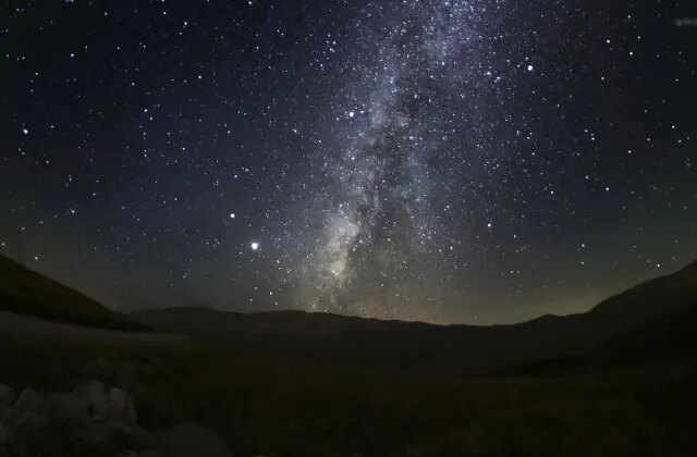 Ağustosun en büyüleyici gecesi: Perseid şöleni! Ateş topları da görülecek
