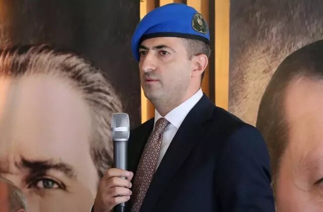AK Partili Çelebi, komando beresiyle ikna turunda: Kazanan Türkiye olacak