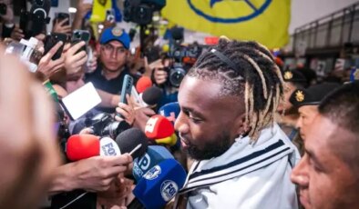 Allan Saint-Maximin Club America’ya transfer oldu