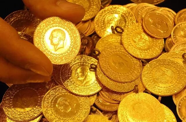 Altın yatırımcısına “altın” değerinde tavsiye: Kasımda ilginç gelişmeler olabilir