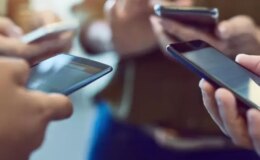 Android depremden 30 saniye önce uyardı, iPhone fena çuvalladı