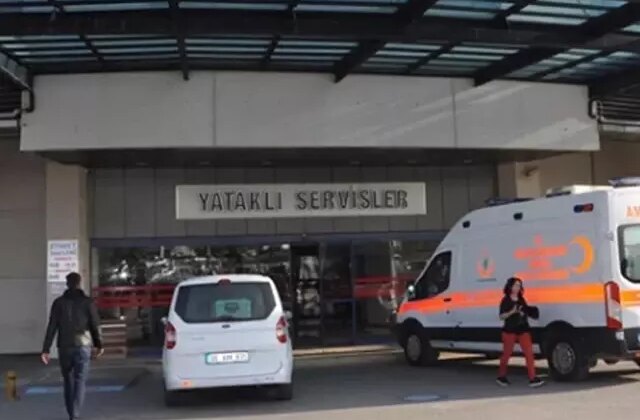 Arkadaşının bebeğini poşete koyup, hastaneden kaçırmaya çalıştı