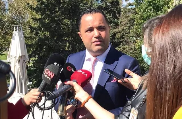 Avukat Rezan Epözdemir gözaltına alındı
