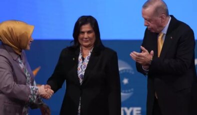 Aydın Büyükşehir Belediyesi’nde peş peşe Özlem Çerçioğlu istifaları