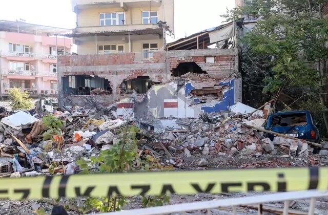 Balıkesir’de 4 büyüklüğünde deprem