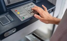 Bankalarda yeni dönem! ATM’den para yatırma işlemlerine düzenleme getiriliyor