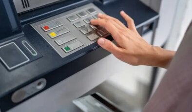 Bankalarda yeni dönem! ATM’den para yatırma işlemlerine düzenleme getiriliyor