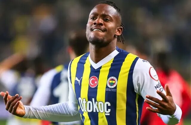 Batshuayi Premier Lig’e gidiyor