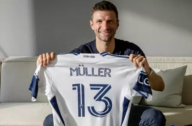 Bayern Münih’ten ayrılan Thomas Müller’den sürpriz imza