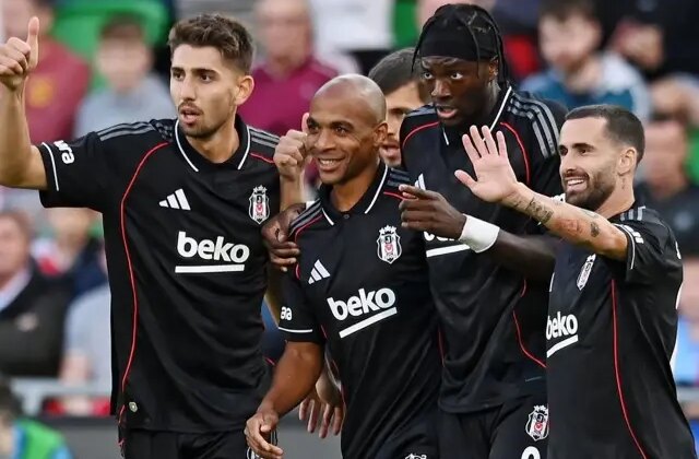 Beşiktaş şov yaptı, turun kapısını sonuna kadar araladı