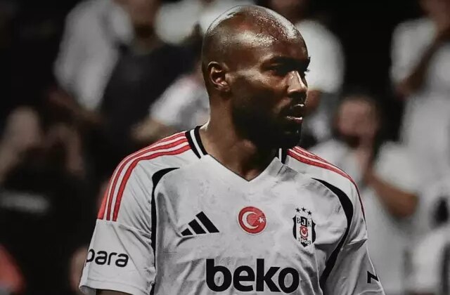 Beşiktaş’ta Al Musrati ile yollar ayrıldı