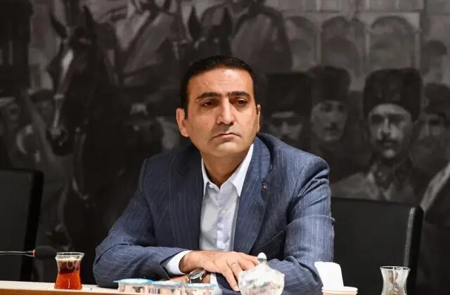 Beyoğlu Belediye Başkanı İnan Güney görevden uzaklaştırıldı