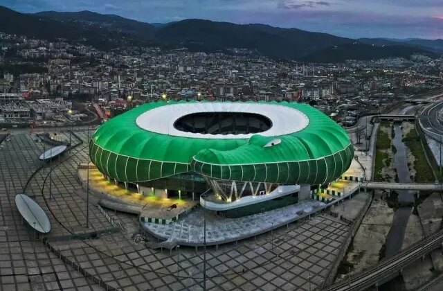 Bursaspor Stadyumu’nda yeni projeler başlatılıyor