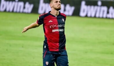 Cagliari ile ilk maçına çıkan Semih Kılıçsoy son dakikada neye uğradığını şaşırdı