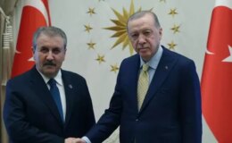Cumhurbaşkanı Erdoğan, BBP lideri Mustafa Destici’yi kabul etti