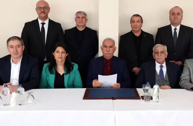 DEM Parti’den İmralı açıklaması: Öcalan, üç kilit kavrama vurgu yaptı