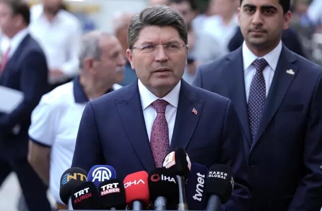 Düğünde havaya ateş açanlar ve trafikte yol kesenler yandı! Bakan Tunç’tan açıklama var