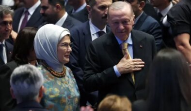 Emine Erdoğan, AK Parti’nin 24. kuruluş yıl dönümünü kutladı: Gönüllerde yeşeren tüm umutlar AK Parti ile gerçekleşecek