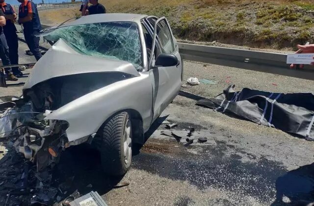 Erzincan’da feci kaza! Araçlar hurdaya döndü, ölü ve yaralılar var