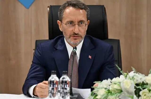 “Fahrettin Altun bakanlıklardan 15 minibüs istedi, reddedildi” iddiası yalanlandı