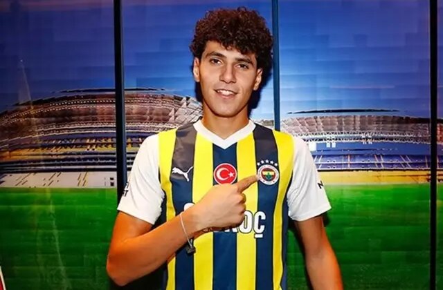 Fenerbahçe’de ayrılık açıklandı