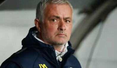 Fenerbahçe’de Jose Mourinho dönemi resmen sona erdi