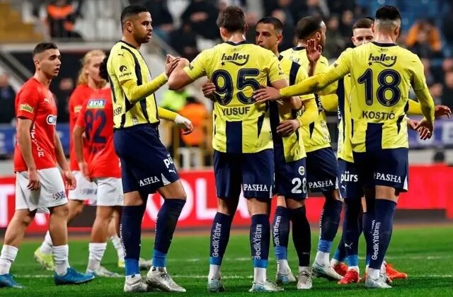 Fenerbahçe’nin büyük umutlatlarla aldığı golcü Amedspor yolcusu