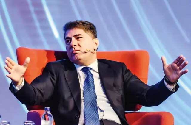 Fenerbahçeli yönetici Hakan Safi’den Süper Lig’in yeni ekibine 100 milyon liralık müjde