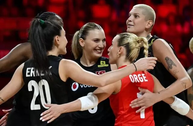 Filenin Sultanları, Dünya Voleybol Şampiyonası’nda son 16’ya kaldı