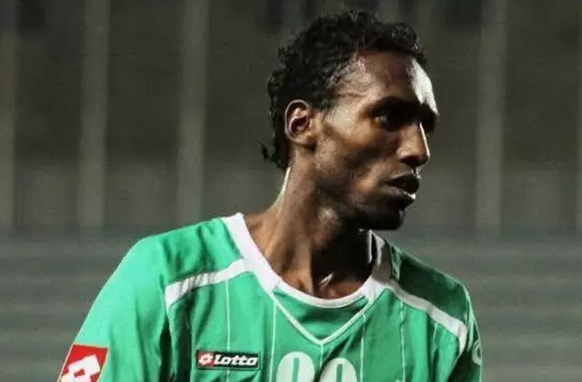 Filistin’in eski milli futbolcusu Al-Obaid, Gazze’de insani yardım beklerken öldürüldü