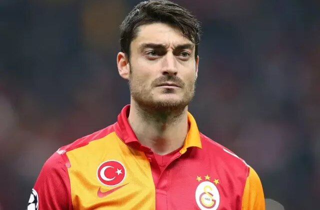 Galatasaray’ın eski yıldızı Albert Riera Avrupa’yı salladı