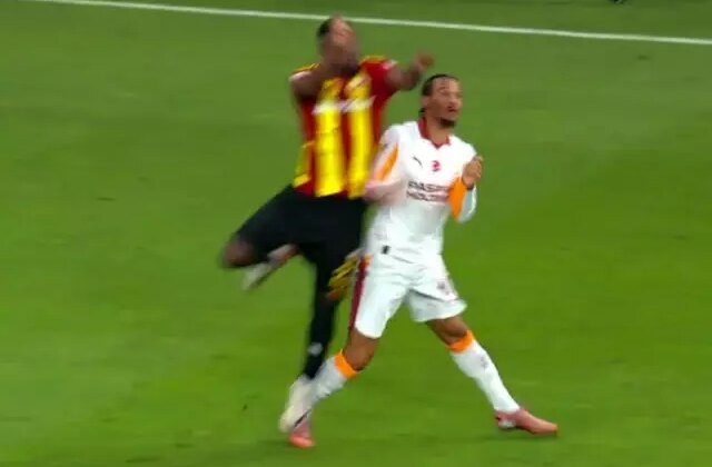 Galatasaray’ın golünden önce faul var mı? Ünlü yorumcular aynı noktada birleşemedi