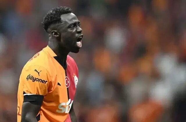 Galatasaray’ın Süper Lig tarihindeki 4000. golü Davinson Sanchez’den