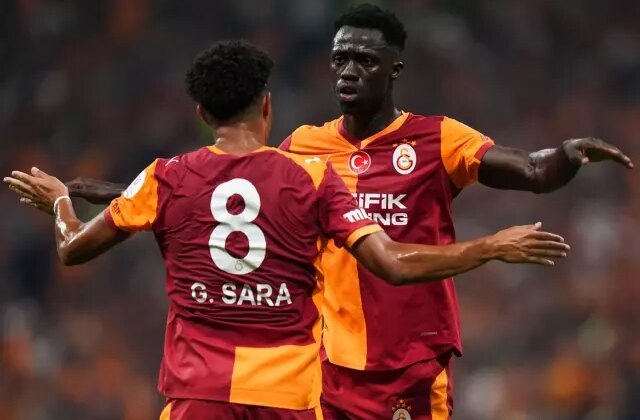 Galatasaray yıldızlarıyla Süper Lig’de 4’te 4 yaptı
