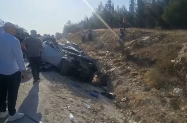 Gaziantep’te feci kaza! 3 kişi hayatını kaybetti, 3 yaralı var