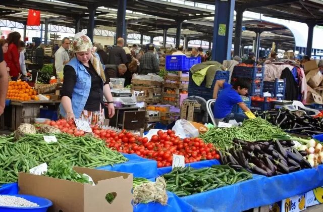Gelir İdaresi: Semt pazarlarında cihazı kullanımı zorunlu değil