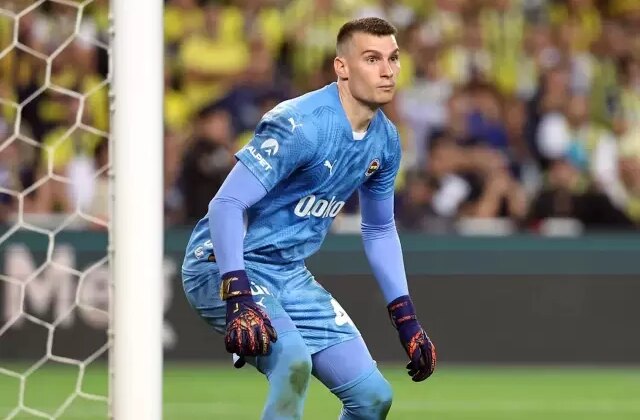 Görüşmeler başladı bile! Livakovic’e sürpriz talip