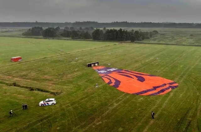 Hollanda’da sıcak hava balonu çakıldı! Ölü ve yaralılar var