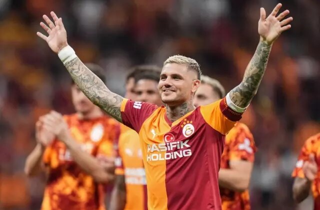 Icardi, Fenerbahçe puan kaybeder kaybetmez telefona sarıldı