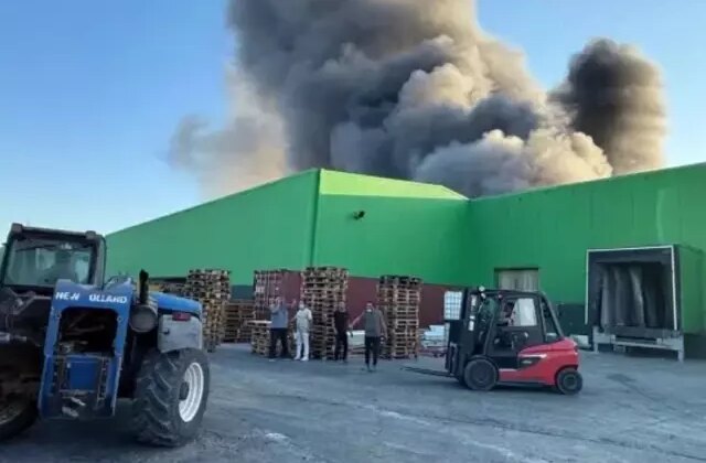 İki kişinin hayatını kaybettiği fabrika yangınında tutuklama