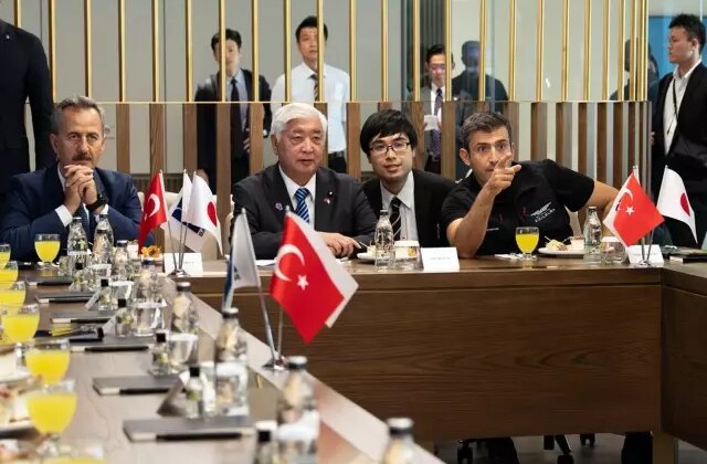 Japonya Savunma Bakanı Nakatani, Baykar’ı ziyaret etti