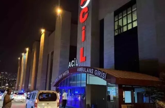 Kahramanmaraş’ta trafik kazası! Anne hayatını kaybetti, kızı ağır yaralandı