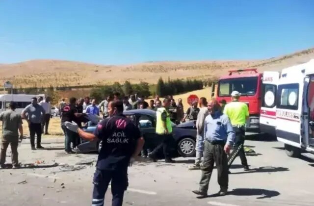 Kahramanmaraş’ta zincirleme kaza! 1 ölü, 8 yaralı