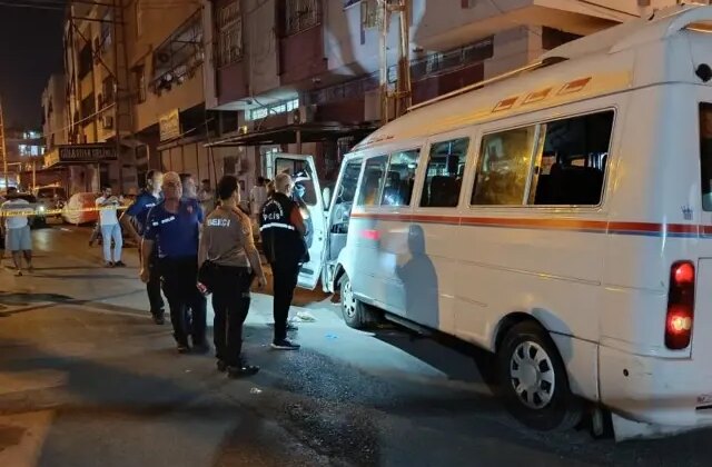Kanlı pusu! Kurşunlara rağmen 600 metre sürdü, direğe çarptı