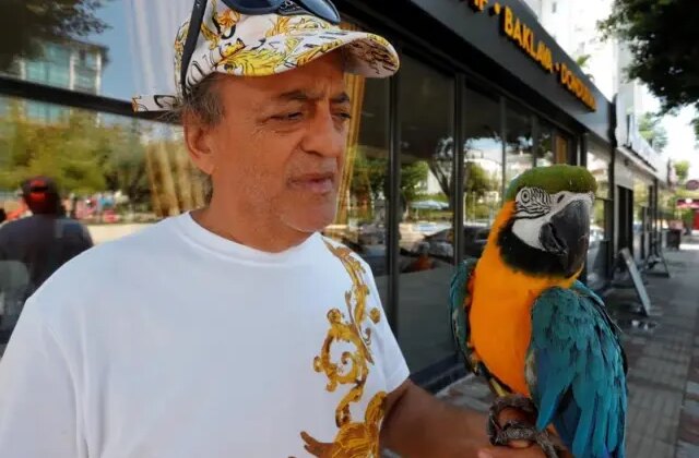 Kaybolan Turgut Özal’ın papağanından haber var
